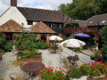 LN2506 George Inn